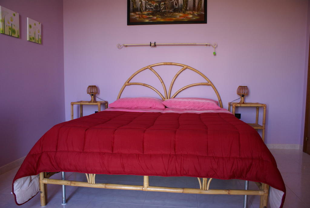 Castorano People Bed & Breakfast 部屋 写真