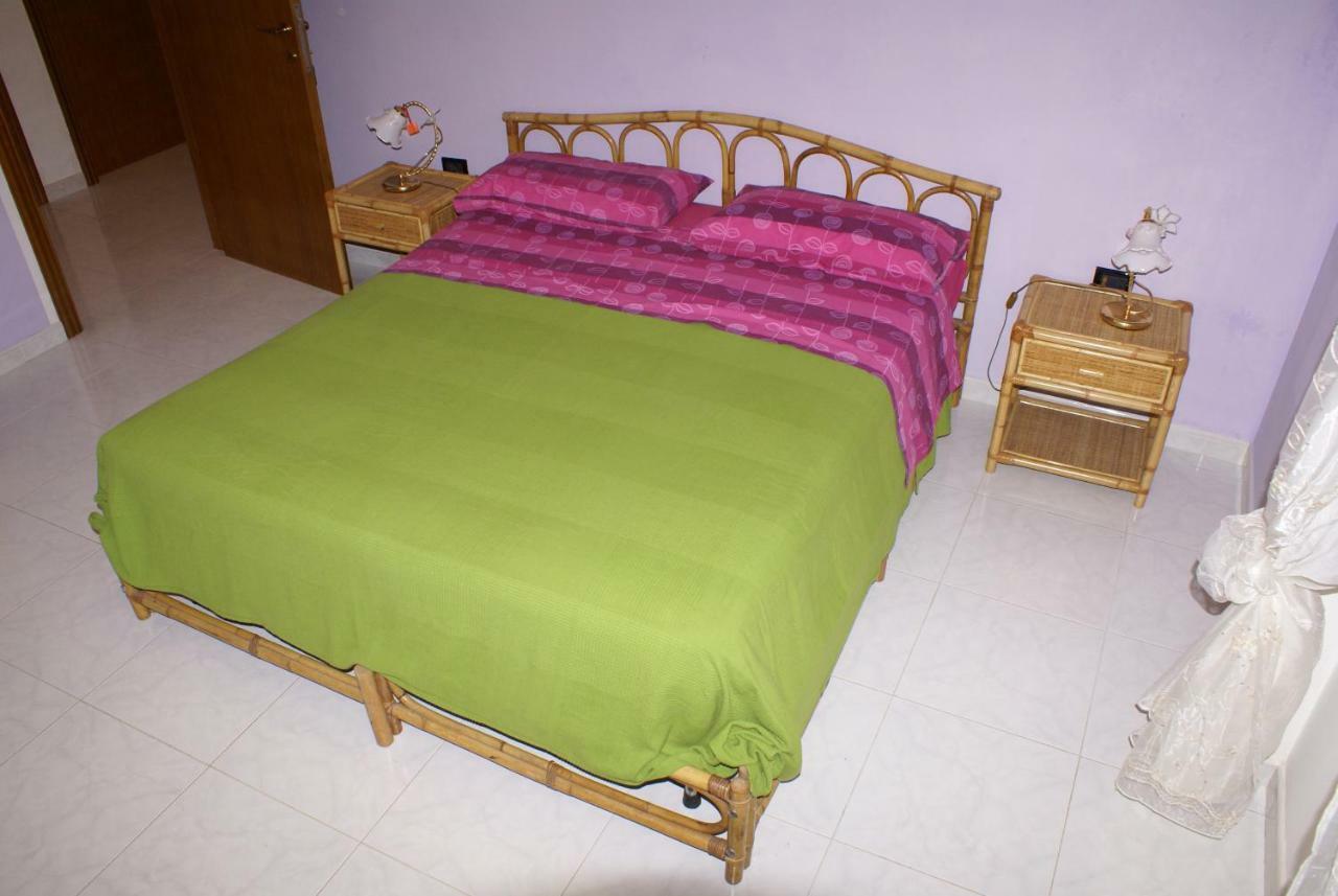 Castorano People Bed & Breakfast エクステリア 写真
